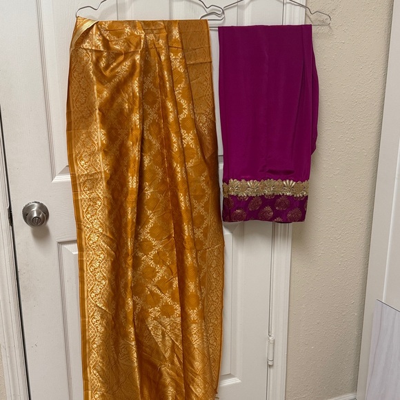 NWT designers Traditional White and Gold Kurta Set with dark pink Pants - Picture 12 of 14